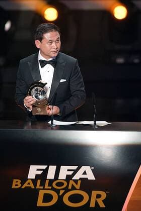 Sasaki Norio, JANUARY 9, 2012 - Football Soccer : Japan women s national team head coach Women s National Coach Women s National Coach Norio Sasaki (Japan) (Japan) wins the FIFA Women s Football Coach of the Year award during the FIFA Ballon d Or Gala 2011 at the Kongresshaus in Zurich, Switzerland.  ( uzdb004547)