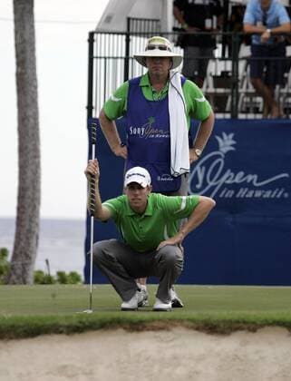 January 14, 2012: David Hearn lines up a putt during the third round of the PGA Golf Herren Sony Open at the Waialae Country Club in Honolulu, HI. PGA Golf Herren Golf: 2012 Sony Open - ZUMAc04