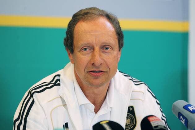 HELLMUT KRUG PRESSEKONFERENZ SCHIEDSRICHTER-HALBZEITTAGUNG MAINZ 14.1.12