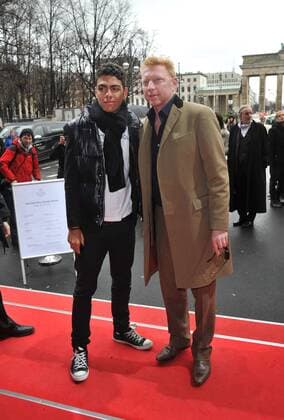 Boris Becker und Sohn Noah Gabriel Becker bei der Modenschau Kilian Kerner im Rahmen der Mercedes Benz Fashionweek am 20.01.2012 in Berlin MBFW, Berlin, 2012, 