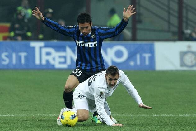 Yuto Nagatomo Inter , Miroslav Klose Lazio - 22 01 2012 - Inter Mailand vs Lazio Rom - PaoloxNucci