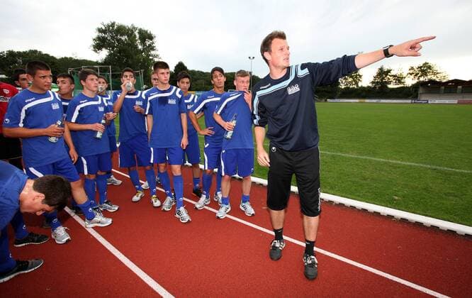Fußball SGV Freiberg Ausdauertraining U17 mit Trainer Markus Fiedler