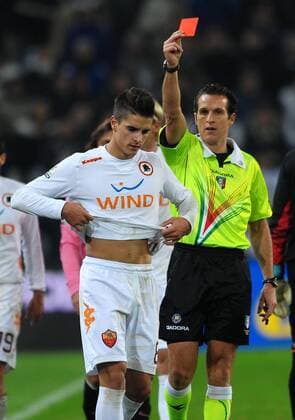 Erik Lamela - Schiedsrichter Luca Banti Torino 24 01 2012 Stadio Juventus Stadium. Football 2011 2012 Coppa Italia, Juventus Turin vs AS Roma - andreaxstaccioli