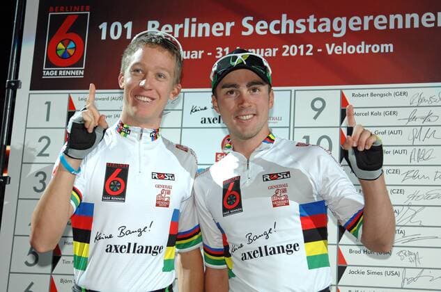 Die Weltmeister Cameron MEYER (AUS) und Leigh HOWARD (AUS) - das australische Top-Duo und die absoluten Topfavoriten auf den Gesamtsieg des 101. Berliner Sechstagerennens - Event: 101. Berliner Sechstagerennen - Berlin Sixdays - 2012 - Location: Velodrom Berlin - Berlin - Deutschland - Europa - Datum: 26.01.2012 - Contact