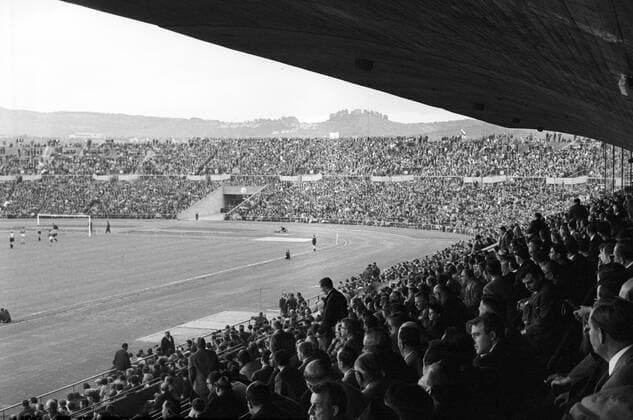 Fußball, Stadiongeschichte VfB Stuttgart Neckarstadion in Stuttgart, Heimspielstätte des VfB Stuttgart