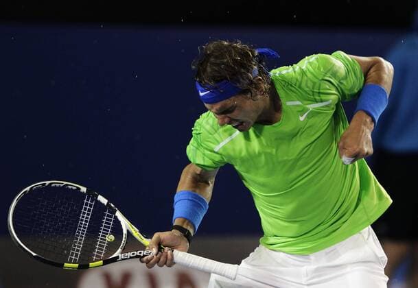 Australian Open 2012, Melbourne Park,ITF Grand Slam Tennis Tournament, Rafael Nadal (ESP) macht die Faust und jubelt,Jubel, Emotion,Einzelbild, Halbkörper,Hochformat,
