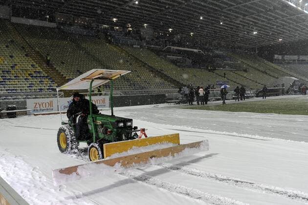 Spielabsage in Parma aufgrund der Wetterbedingungen - Ennio Tardini Stadion, Heimspielstätte des FC Parma 