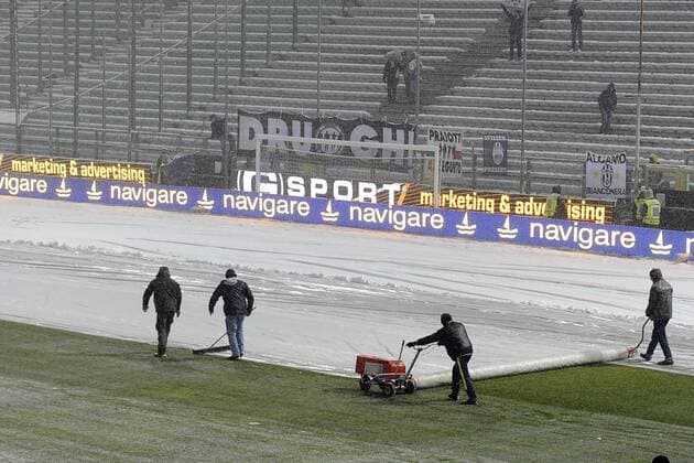 Spielabsage in Parma aufgrund der Wetterbedingungen - Ennio Tardini Stadion, Heimspielstätte des FC Parma 