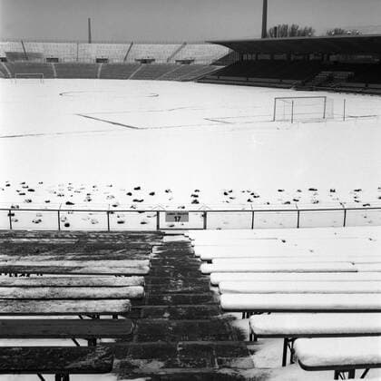 Fußball, Stadiongeschichte VfB Stuttgart Schnee im Neckarstadion, Heimspielstätte des VfB Stuttgart