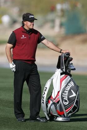 Feb. 2, 2012 - Scottsdale, Arizona, U.S - Phil Mickelson eyes up his shot during the first round of the Waste Management Phoenix Open in Scottsdale, Arizona. PGA Golf Herren 2012 - Feb 2 - Waste Managment Phoenix Open - ZUMAx12