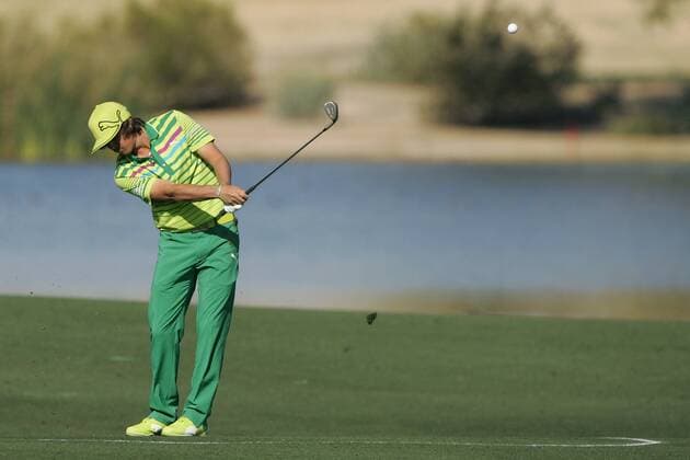 Feb. 2, 2012 - Scottsdale, Arizona, U.S - Rickie Fowler hits an approach shot during the first round of the Waste Management Phoenix Open in Scottsdale, Arizona. PGA Golf Herren 2012 - Feb 2 - Waste Managment Phoenix Open - ZUMAx12