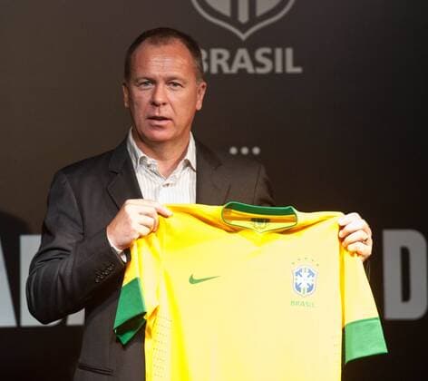 Mano Menezes - präsentiert das neue Trikot der brasilianischen Nationalmannschaft - Rio de Janeiro - 03 02 2012. x(11)xCelsoxPupox xFotoarenax  (8171)