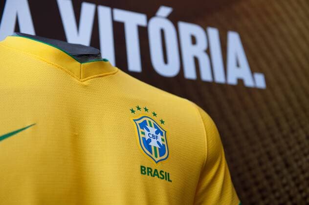 Neues Heimtrikot der brasilianischen Nationalmannschaft - Rio de Janeiro RJ, Brasil - 03 02 2012. x(11)xCelsoxPupox xFotoarenax  (8171)