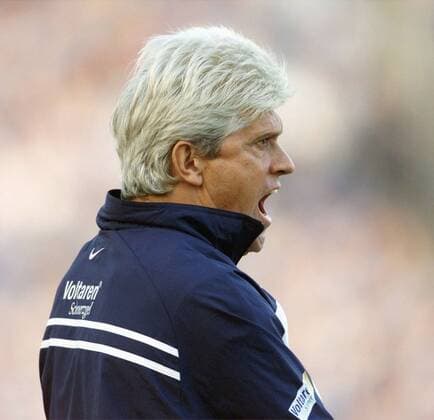 Fussball 1. Bundesliga 2001 2002 13.10.2001 TSV 1860 Muenchen 1-5 FC Bayern Muenchen Werner Lorant (Trainer 1860)