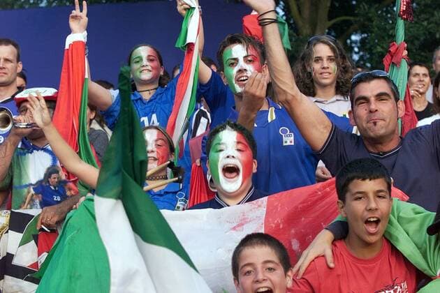 Fussball Europameisterschaft Frauen Norwegen vs. Italien Fans Zuschauer