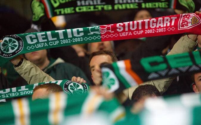 Fussball Uefa Cup Hinspiel Achtelfinale Celtic Glasgow - VFB Stuttgart Fans Zuschauer
