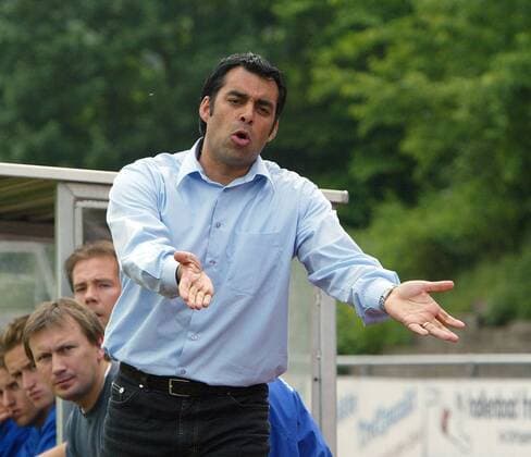 Fußball, Trainerhistorie, Stuttgarter Kickers Fussball Oberliga Baden Württemberg SGV Freiberg vs. SV Stuttgarter Kickers 2: Trainer Robin Dutt (Kickers)