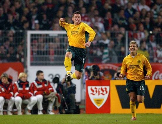 Fussball UEFA Cup Achtelfinale Rueckspiel VFB Stuttgart vs. Celtic Glasgow v.l. Jubel Alan Thompson (Cel) , Stilian Petrov (Cel)