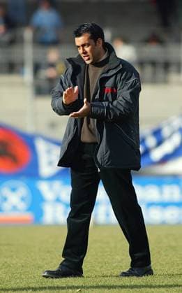 Fussball SV Stuttgarter Kickers vs. SC Pfullendorf Trainer Robin Dutt