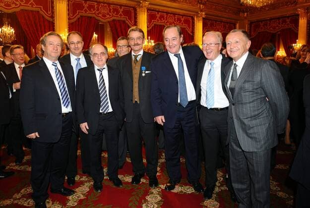 Verleihung des französischen Verdienstordens Ordre du Merite an Ligapräsident Frederic THIRIEZ (Mitte) im Elysee Palast außerdem dabei u.a. Noel LE GRAET - Jacques ROUSSELOT - Gervais MARTEL - Jean Michel AULAS xAnthonyBIBARDxFEPxPanx 