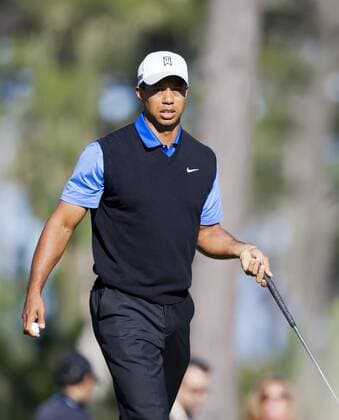 February 09, 2012: PGA Golf Herren golfer Tiger Woods in action during the first round of the AT&T Pebble Beach Pro-Am at the Spyglass Hill Golf Course in Pebble Beach, CA. Â© Damon Tarver Cal Media PGA Golf Herren 2012: AT&T Pebble Beach Pro-Am FEB 09 - ZUMAct6