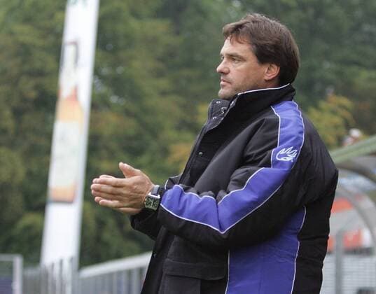 Fussball Oberliga Baden_Württemberg SV Stuttgarter Kickers 2 - SV Waldhof Mannheim: Waldhof Trainer Eugen Hach