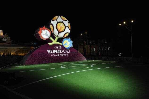 Presentation of the official logo of UEFA EURO 2012 will take place in Kyiv on December 14, 2009  EN_00298567_0086