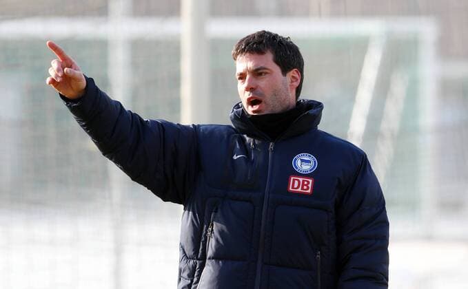 Interimstrainer Trainer Rene Tretschok Fußball Fussball erste 1.Bundesliga Herren Saison 2011 12 14.02.2012 Hertha BSC Berlin Training
