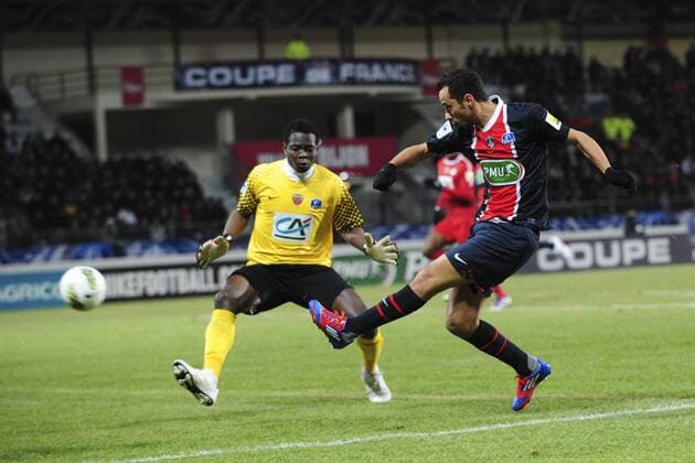 but de Nene (PSG) Foot: Dijon PSG - 15.02.2012 - coupe de France JBAutissier PanoramiC 