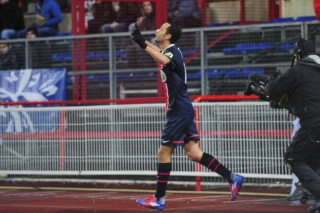 joie de Nene (PSG) apres son but Foot: Dijon PSG - 15.02.2012 - coupe de France JBAutissier PanoramiC 