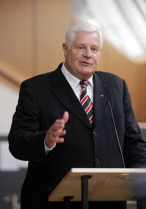 Volleyball Festakt zum 50-jährigem Jubiläum des Deutschen Volleyball Verbandes (DVV ) Werner von Moltke ( DVV )