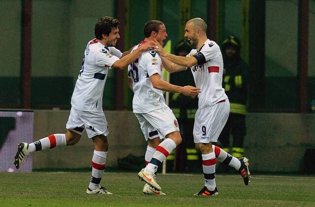 Marco DI VAIO (Bologna) goal celebration Milano 17 02 2012 Stadio Giuseppe Meazza Serie A 2011 2012 Football. Inter Mailand vs Bologna FC - allexsabba