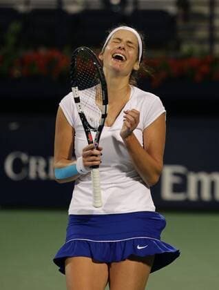 Dubai Tennis Championships 2012,WTA Tennis Turnier,International Series,Dubai Tennis Stadium, U.A.E., Julia Görges (GER) jubelt nach ihrem Sieg,Jubel,Emotion, Einzelbild,Halbkörper,Hochformat,
