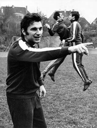 Torwart Horst Zingraf (1. FC Saarbrücken)
