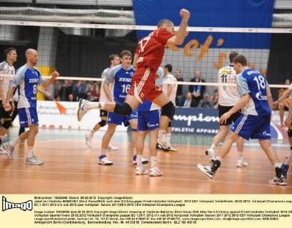 Jubel bei Vladislav BABICHEV (Zenit Kazan RUS) nach dem 3:0 Sieg gegen Friedrichshafen Volleyball, 2012 CEV Volleyball, Viertelfinale, 28.02.2012
