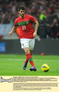 FUSSBALL INTERNATIONAL Freundschaftsspiel 29.02.2012 Polen - Portugal Nelson Oliveira (Portugal) am Ball 