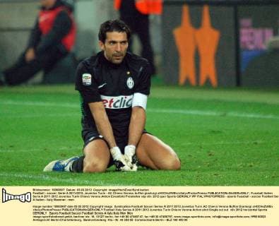 Football - soccer: Serie A 2011 2012, Juventus Turin - AC Chievo Verona, buffon gianluigi xHOCHxZWEIx xItalyxPhotoxPressx 