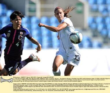 (L to R) Saki Kumagai (JPN), Alex Morgan (USA), MARCH 5, 2012 - Football Soccer : The Algarve Women s Football Cup 2012, match between Japan 1-0 USA in Estadio Algarve, Faro, Portugal.  (sswa040563)