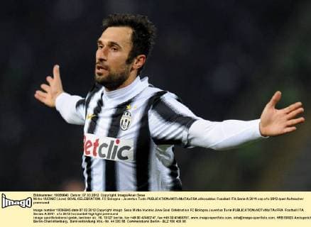 Mirko VUCINIC (Juve) GOAL CELEBRATION, FC Bologna - Juventus Turin allexsabba