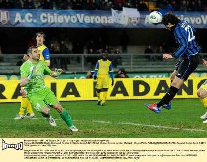 Verona 09 03 2012 Stadio Bentegodi Football Calcio Serie A 2011 12 AC Chievo Verona vs Inter Mailand; Diego Milito 