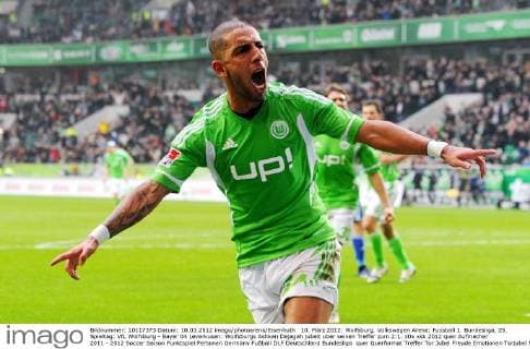 10. März 2012: Wolfsburg, Volkswagen Arena: Fussball 1. Bundesliga, 25. Spieltag: VfL Wolfsburg - Bayer 04 Leverkusen: Wolfsburgs Ashkan Dejagah jubelt über seinen Treffer zum 2:1.