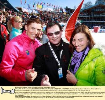 SKI ALPIN - FIS WC Schladming SCHLADMING,AUSTRIA,15.MAR.12 - SKI ALPIN, DIVERS, SCHWIMMEN - FIS Weltcup Finale, Super G der Herren. Bild zeigt Michaela Dorfmeister, Verteidigungs- und Sportminister Norbert Darabos und Mirna Jukic. 