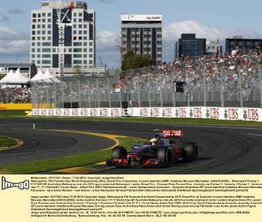 Motorsports: FIA Formula One World Championship 2012, Grand Prix of Australia, 4 Lewis Hamilton (GBR, Vodafone McLaren Mercedes), xHOCHxZWEIx