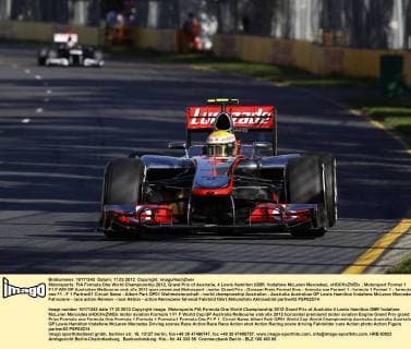 Motorsports: FIA Formula One World Championship 2012, Grand Prix of Australia, 4 Lewis Hamilton (GBR, Vodafone McLaren Mercedes), xHOCHxZWEIx