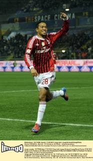 Parma 17 03 2012 - Serie A - FC Parma vs. AC Milan -- Urby Emanuelson 