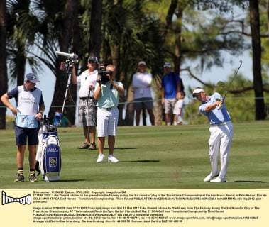 17 MAR 2012: Luke Donald pitches to the green from the fairway during the 3rd round of play of the Transitions Championship at the Innisbrook Resort in Palm Harbor, Florida. GOLF: MAR 17 PGA Golf Herren - Transitions Championship - Third Round Icon20158013 EDITORIAL USE ONLY