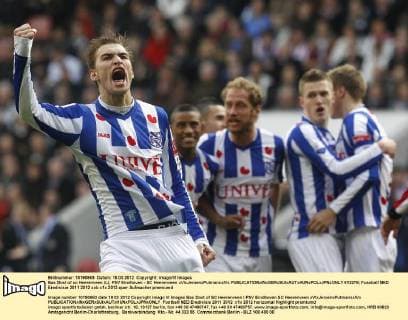 Bas Dost of sc Heerenveen (L), PSV Eindhoven - SC Heerenveen xVIxJeroenxPutmansxIVx 612276
