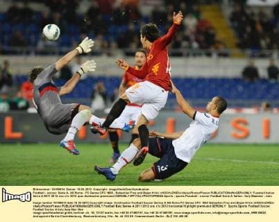 Football - soccer: Serie A, AS Roma - FC Genoa CFC 1893 , Sebastien Frey and Bojan Krkic xHOCHxZWEIx xItalyxPhotoxPressx 