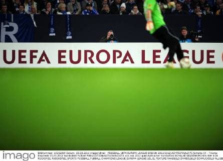 FUSSBALL UEFA EUROPA LEAGUE SAISON 2011 2012 ACHTELFINALE FC Schalke 04 - Twente Enschede 15.03.2012 Symbolbild Fußball 
