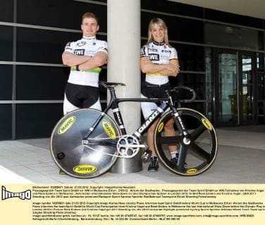 Pressegespräch Team Spirit GmbH vor WM in Melbourne Erfurt , 210312 , Atrium der Stadtwerke , Pressegespräch der Team Spirit GmbH zur WM-Teilnahme von Kristina Vogel und Rene Enders in Melbourne , dem letzten internationalen Show-down vor den Olympischen Spielen in London 2012 im Bild Rene Enders und Kristina Vogel